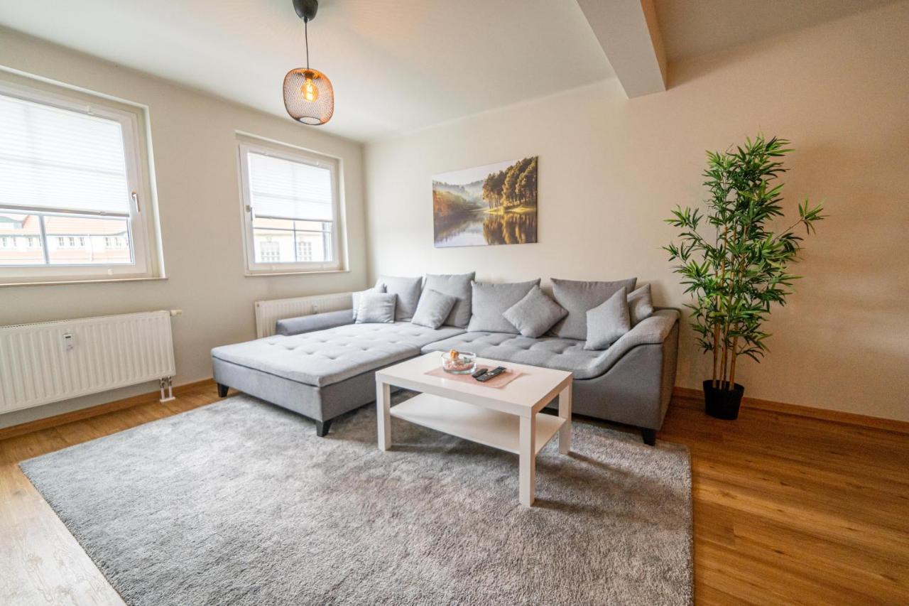 Апартаменты Fullhouse - Zwickau - L8 - Balcony - Smarttv - Nespresso Экстерьер фото